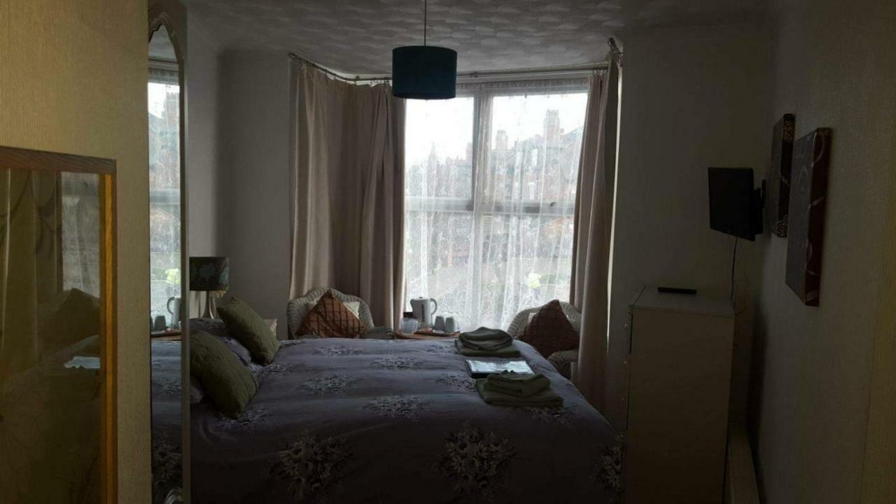 Hallam Guest House Scarborough Eksteriør billede